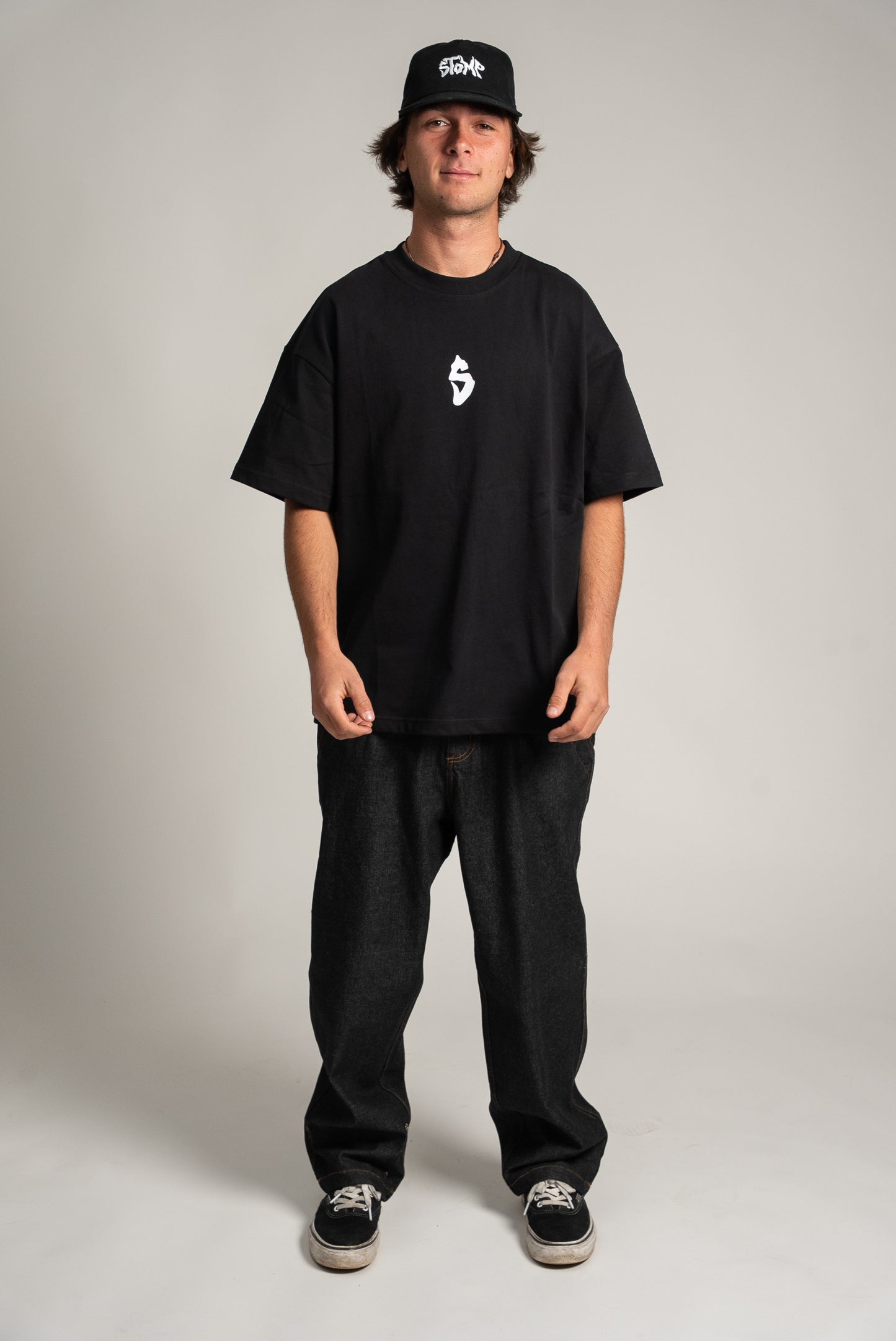 TAILGATE TEE - BLACK